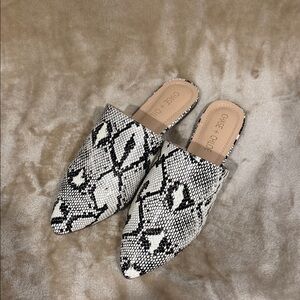Chase + Chloe Snake Print Mules in Black and White